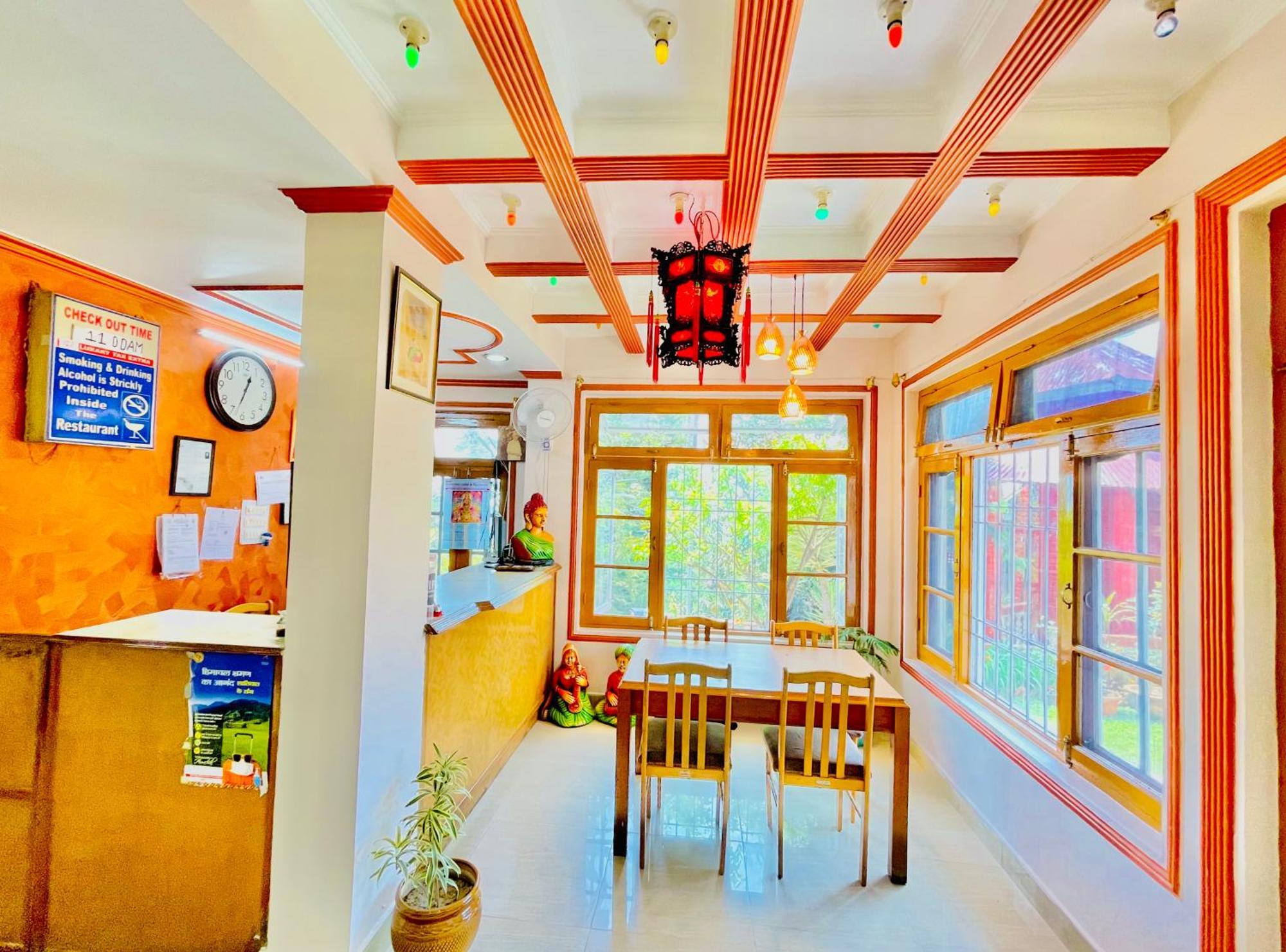 Grand View Lodge And Restaurant Dharamshala Exterior foto